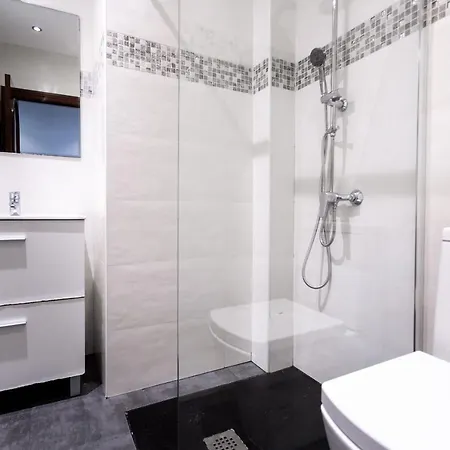 Gran En Primera Linea De Playa ヒホン