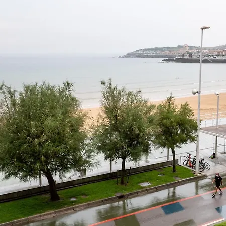 アパート Gran En Primera Linea De Playa ヒホン