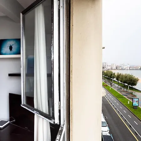 Gran En Primera Linea De Playa ヒホン